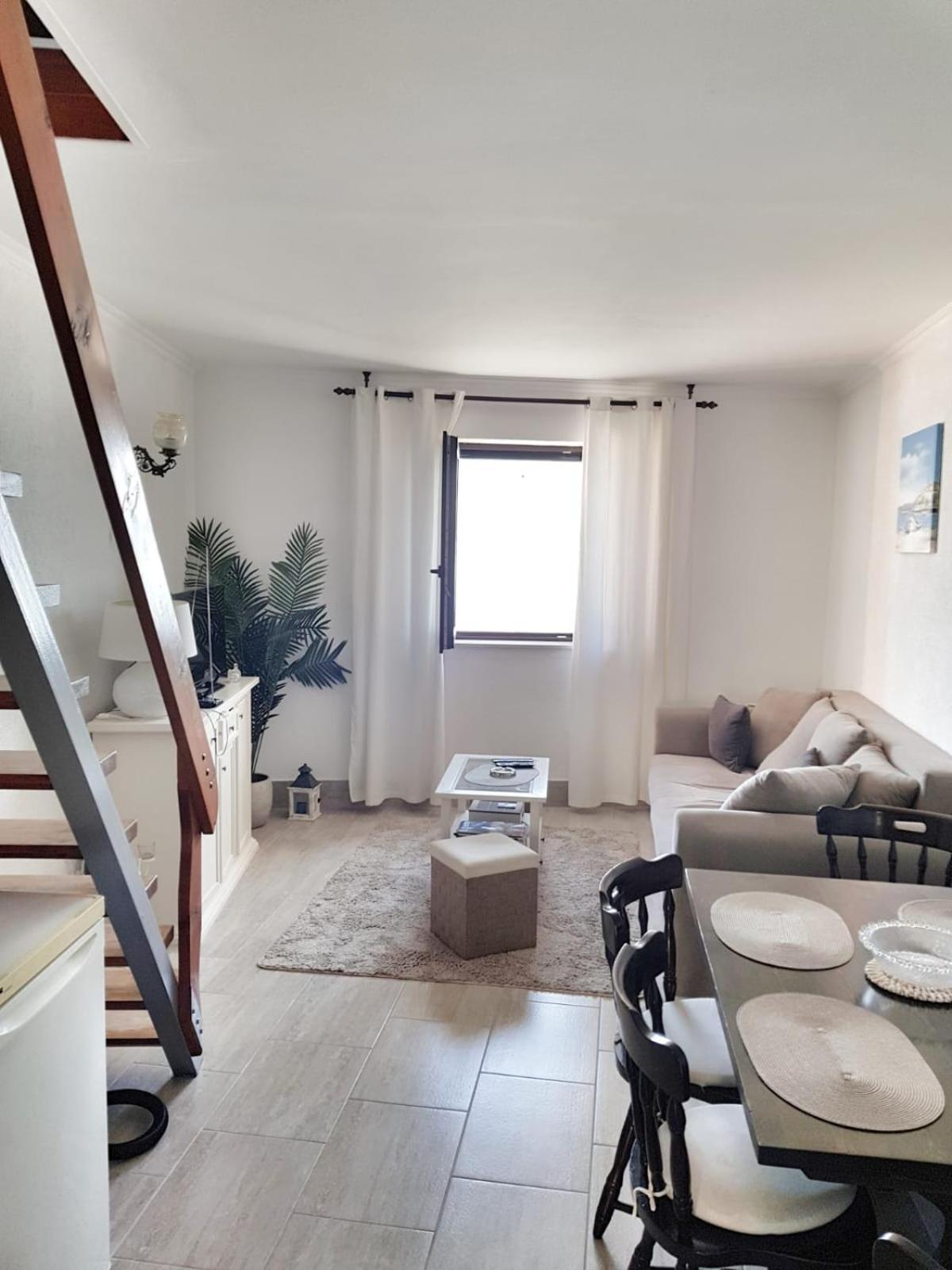 Beachfront House Sea La Vie Kastela Ruang foto